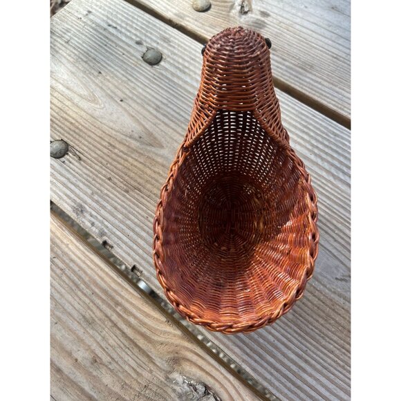 Vintage Avon Woven Wicker Hen Basket With Wooden Beak - Picture 5 of 11